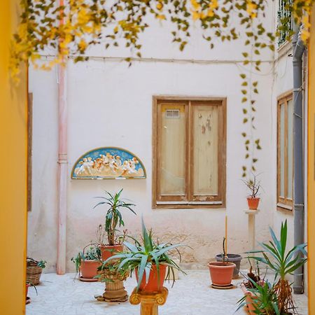 Attracco Apartment Trapani Eksteriør billede